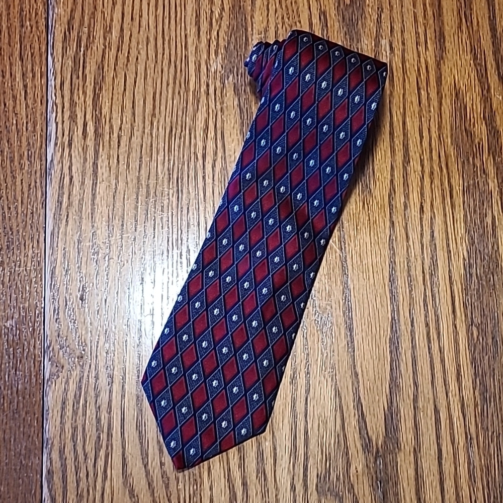 Dockers Necktie - Burgandy And Gray Pattern